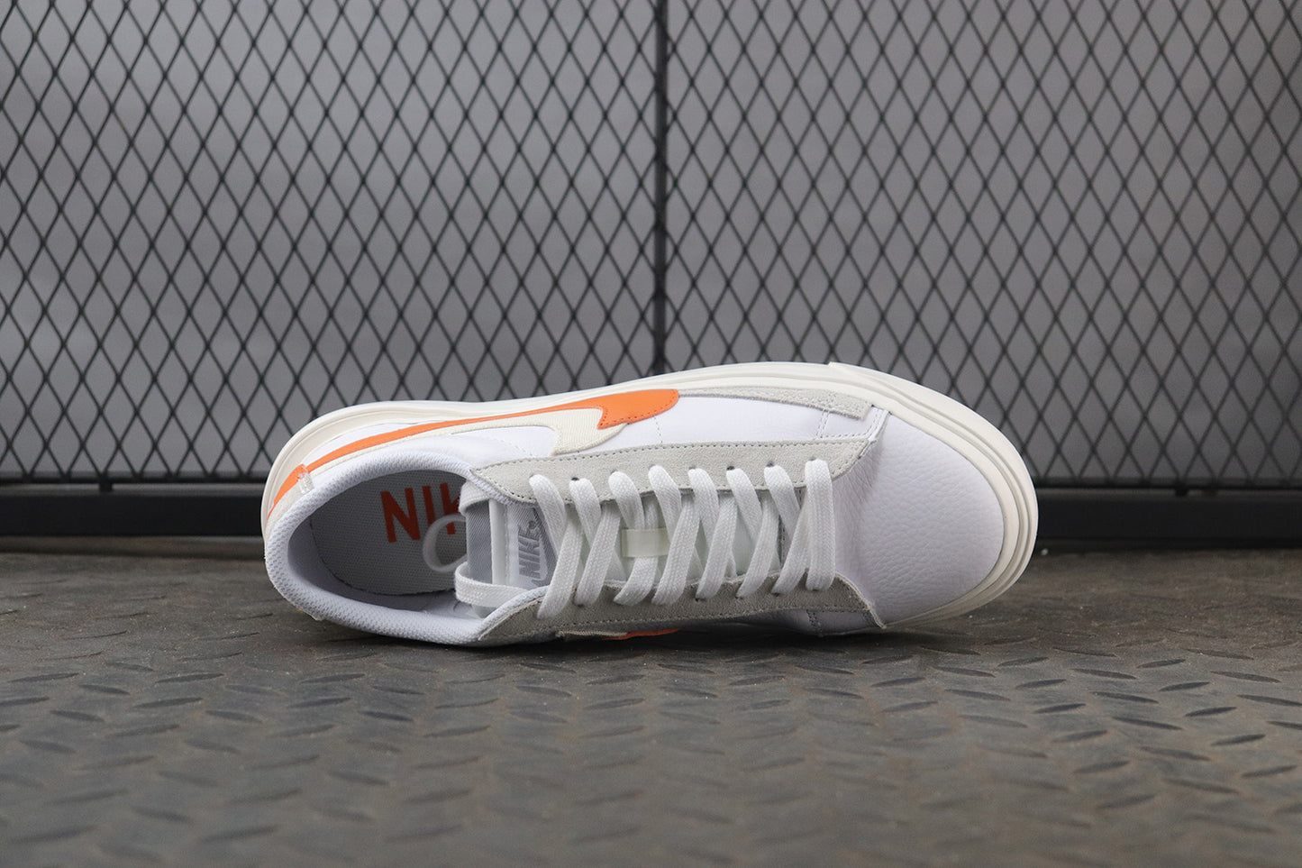 MEC / Nike Men's Flat Shoes
