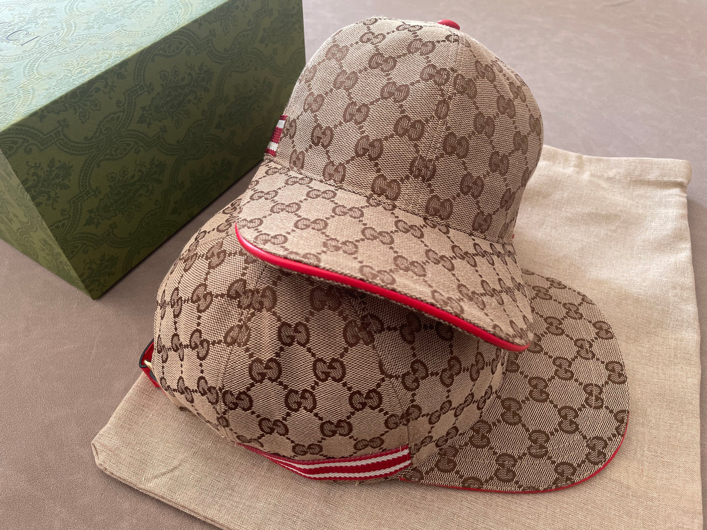 Wave/Gucci Hat