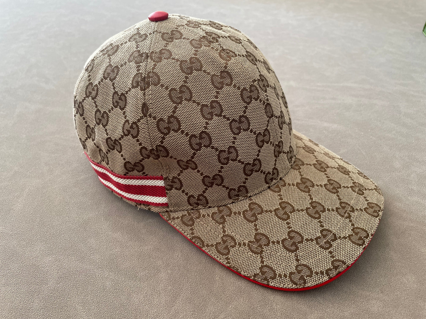 Wave/Gucci Hat