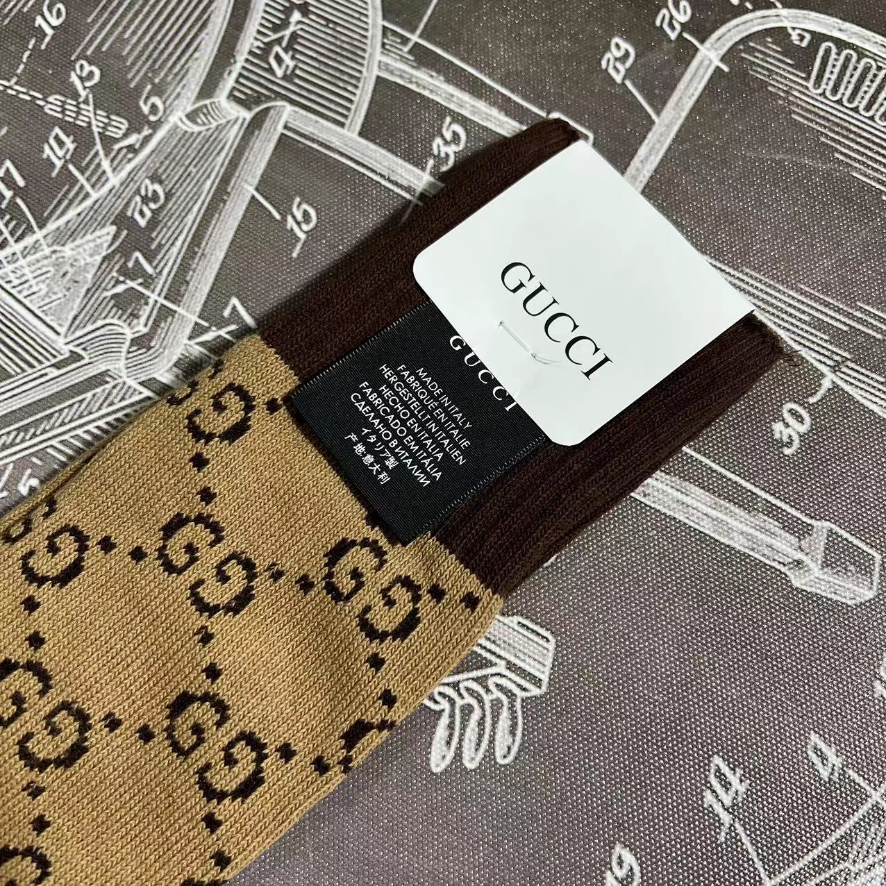 CND / Gucci Socks