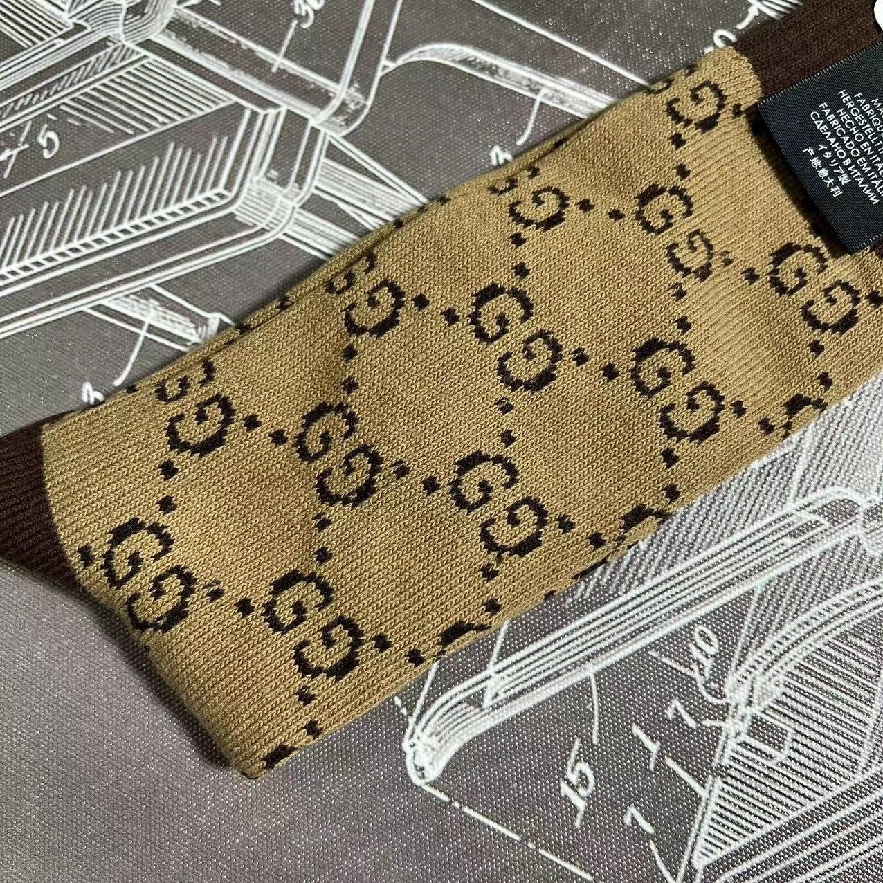 CND / Gucci Socks