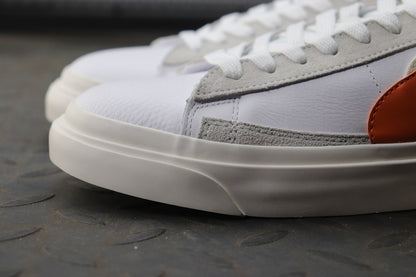 MEC / Nike Men's Flat Shoes