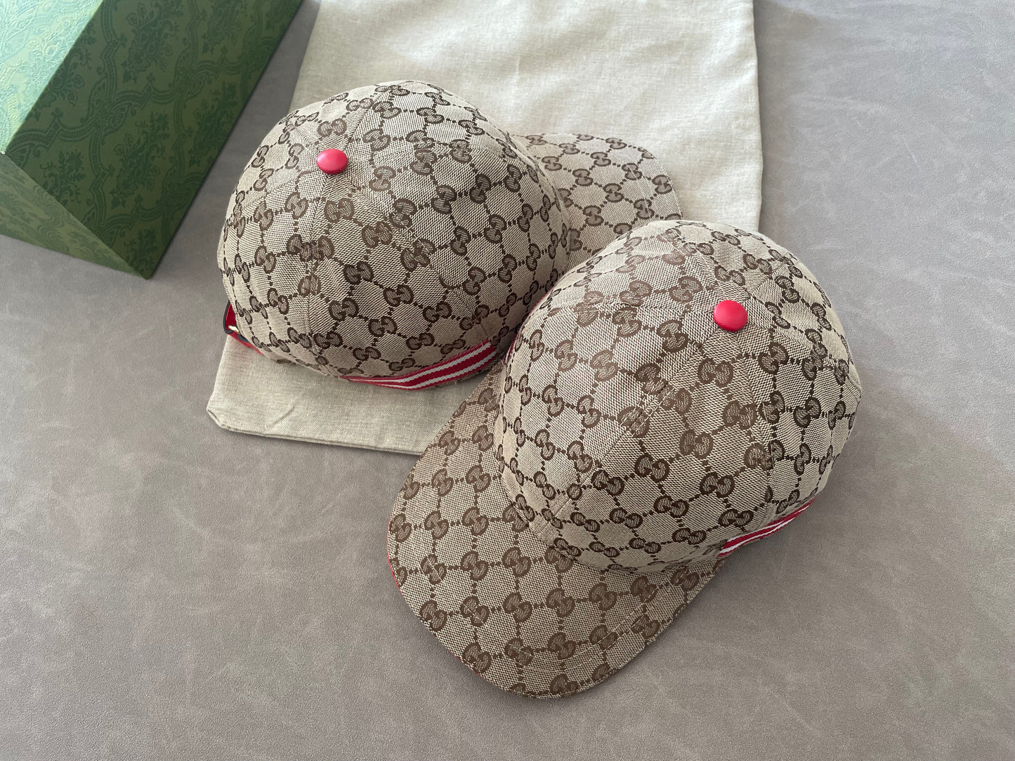 Wave/Gucci Hat