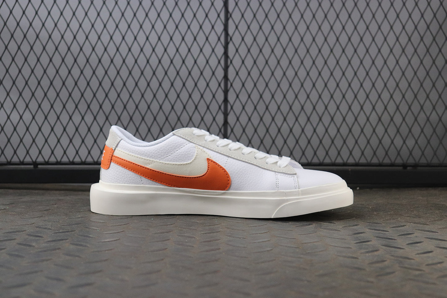 MEC / Nike Men's Flat Shoes
