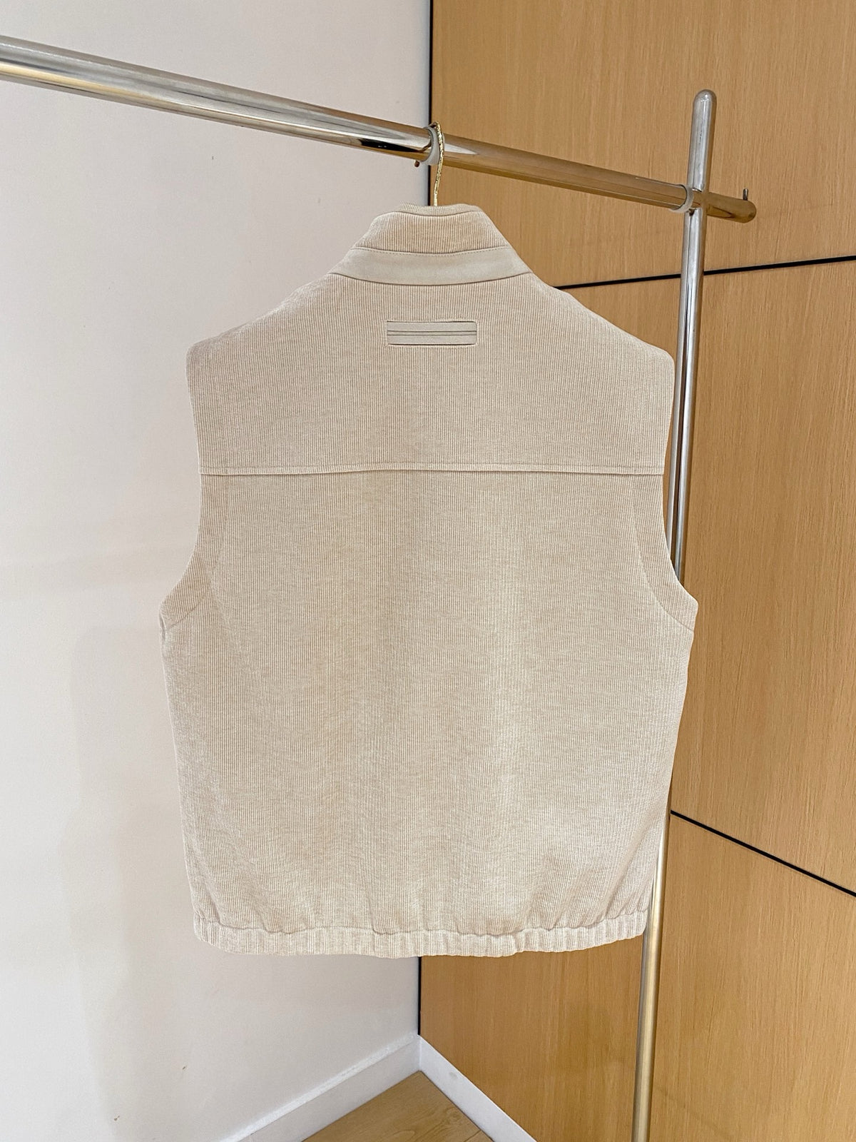 zb / 제냐  스탠칼라 지퍼 조끼
