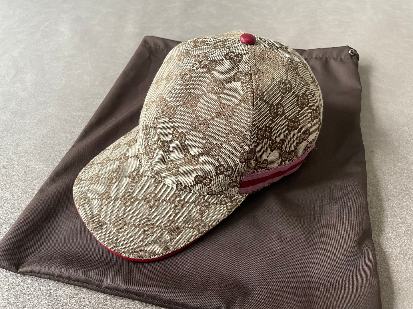 Wave/Gucci Hat