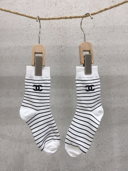 CND /샤넬 양말