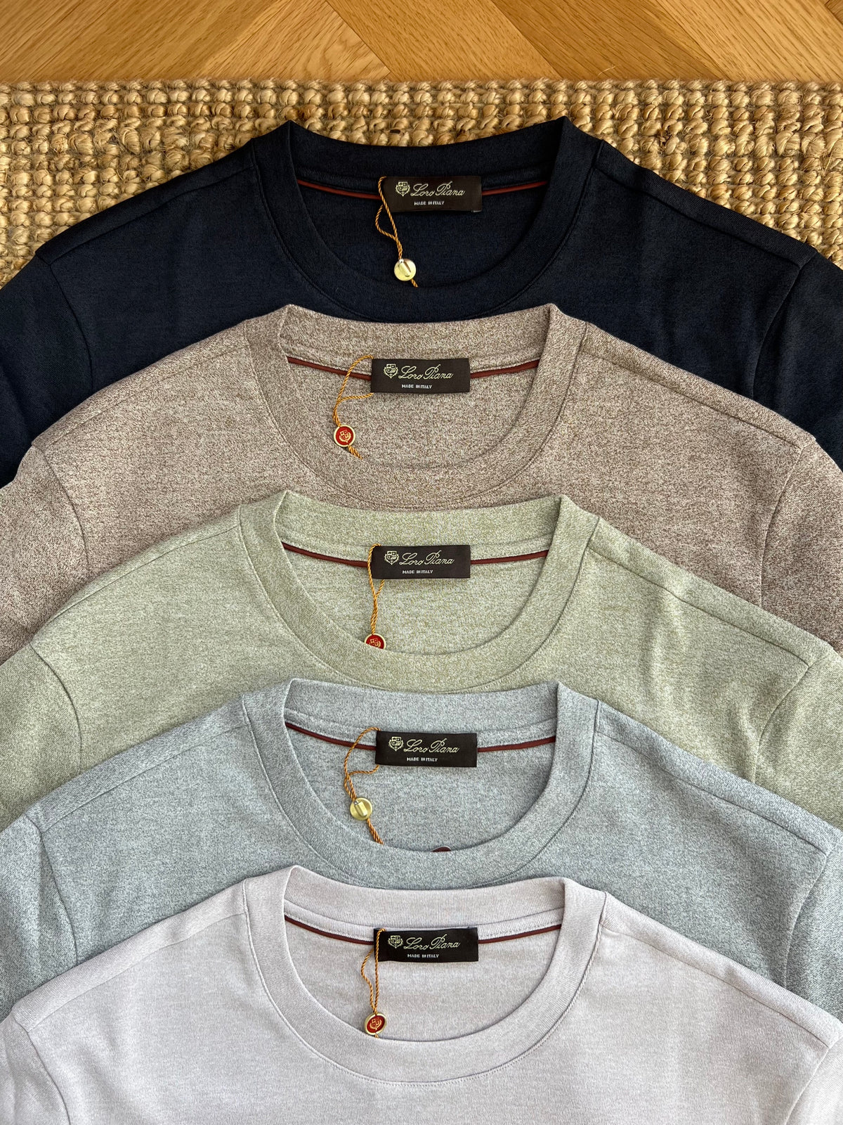 아밍 / 로로피아나 라운드칼라 반팔 니트 티셔츠