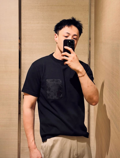 BVG / 루이비통 V 로고 패치 반팔 티셔츠