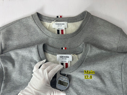 Chain / Thom Browne Sweatshirt
