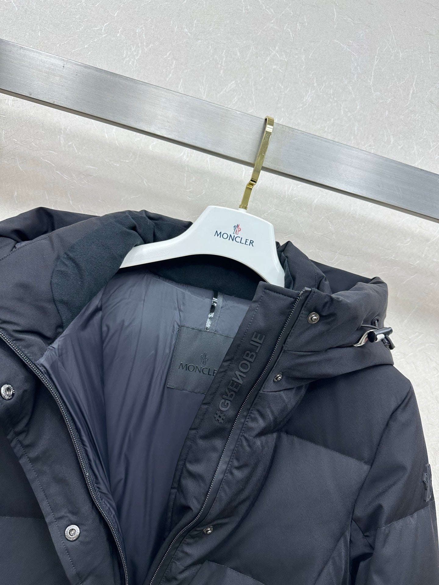 벨라 / MC 허리띠 후드 패딩