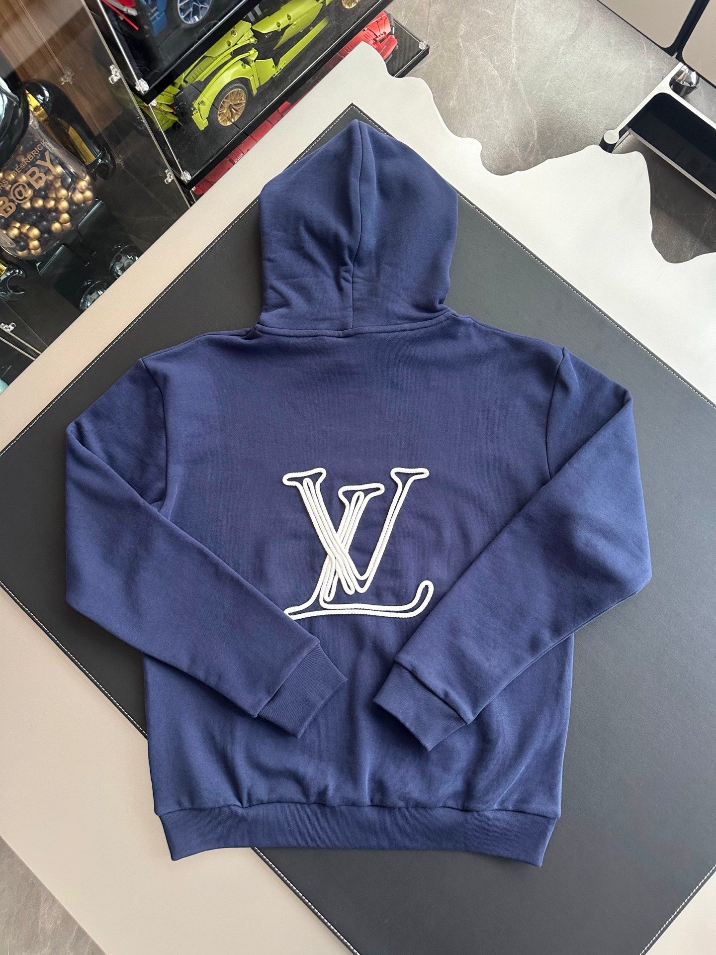 v공장 / 루이비통 LV 코튼 저지 후드티 1AFR30