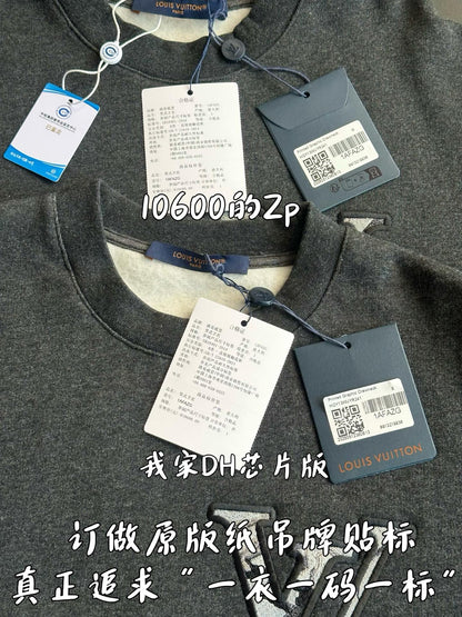 v공장 / 루이비통 점보 모노그램 자수 맨투맨 다크 그레이