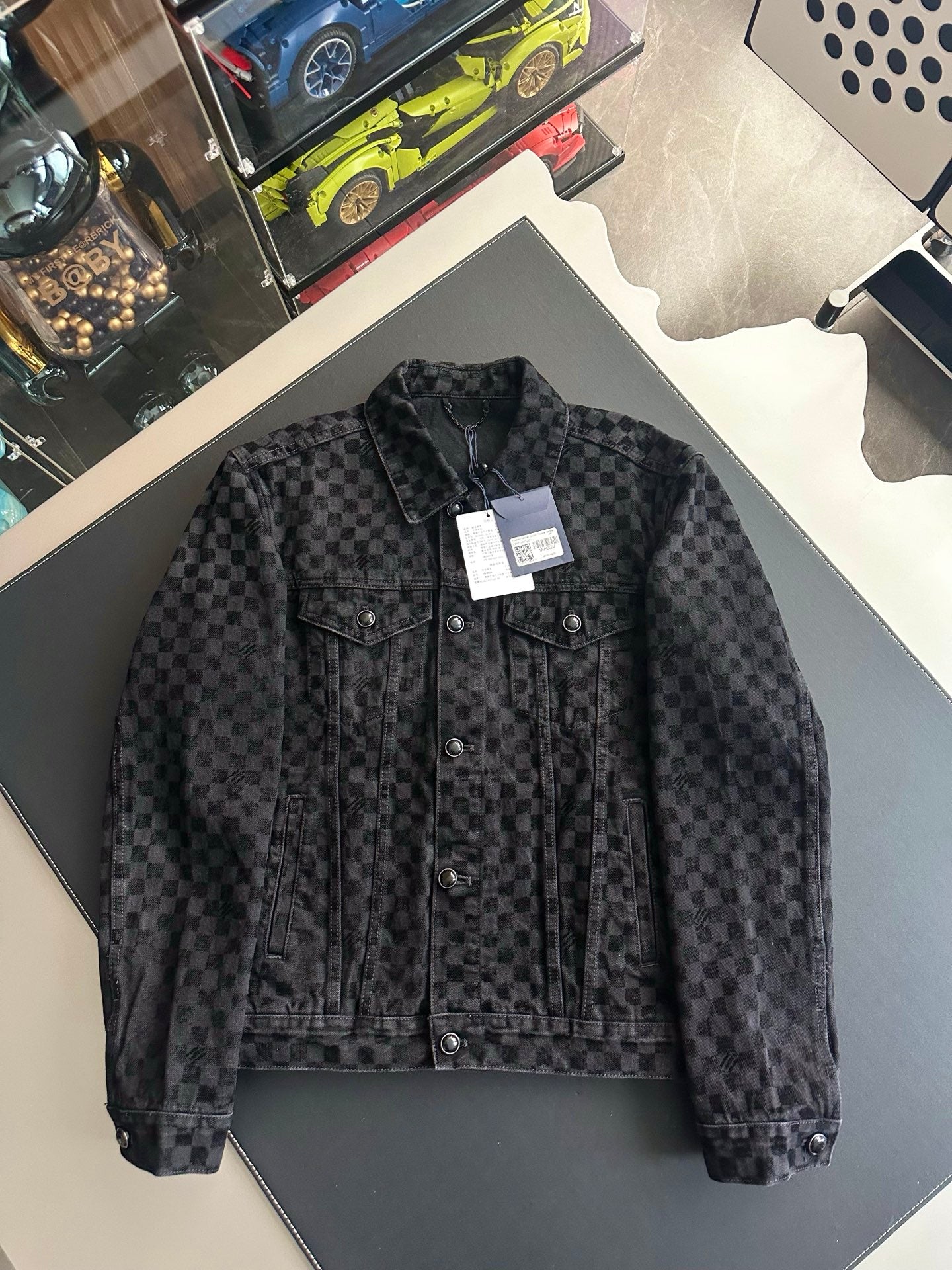 v공장 /  Louis Vuitton 플록드 다미에 데님 트러커 재킷