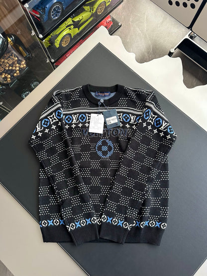 v공장 / 루이비통 25SS LV 엠보스드 남성 후드 니트 티셔츠 블랙 1A9FQI |