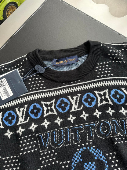 v공장 / 루이비통 25SS LV 엠보스드 남성 후드 니트 티셔츠 블랙 1A9FQI |