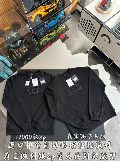 V공장 / 루이비통 자수 로고 맨투맨