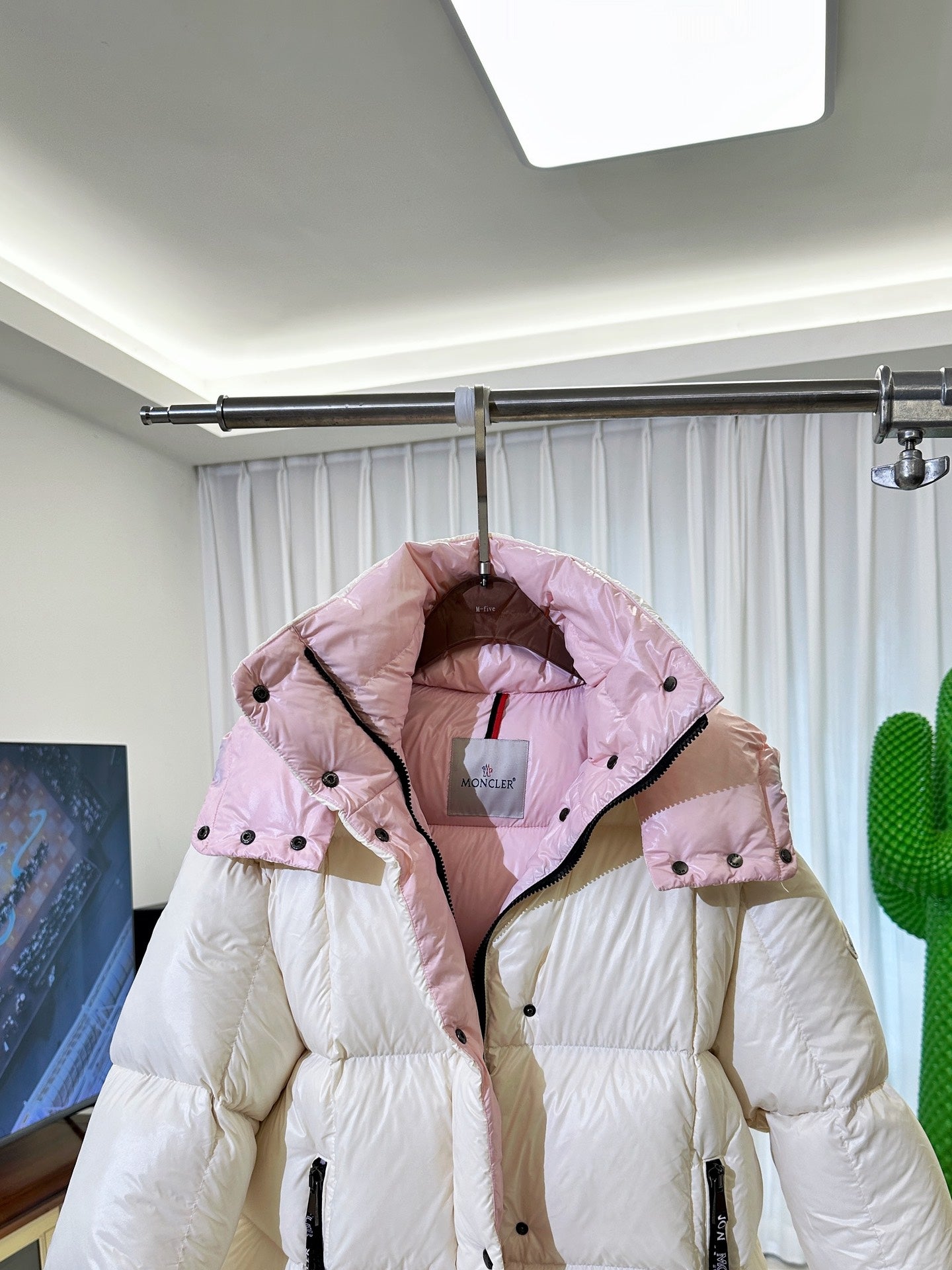 벨라 / MC 클래식 쇼트 패딩 조끼