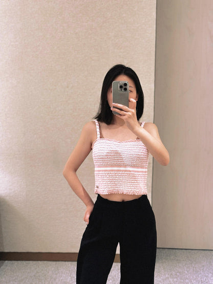 타지아 / 샤넬 24s 스트라이프 플리츠 캐미솔 탑