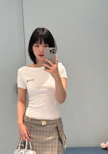 타지아 / 미우미우  2025 여름 신상품 화이트 반팔 티셔츠