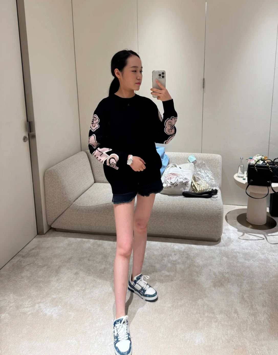 타지아 / 샤넬 25b 신상품 카툰 라운드넥 니트 탑
