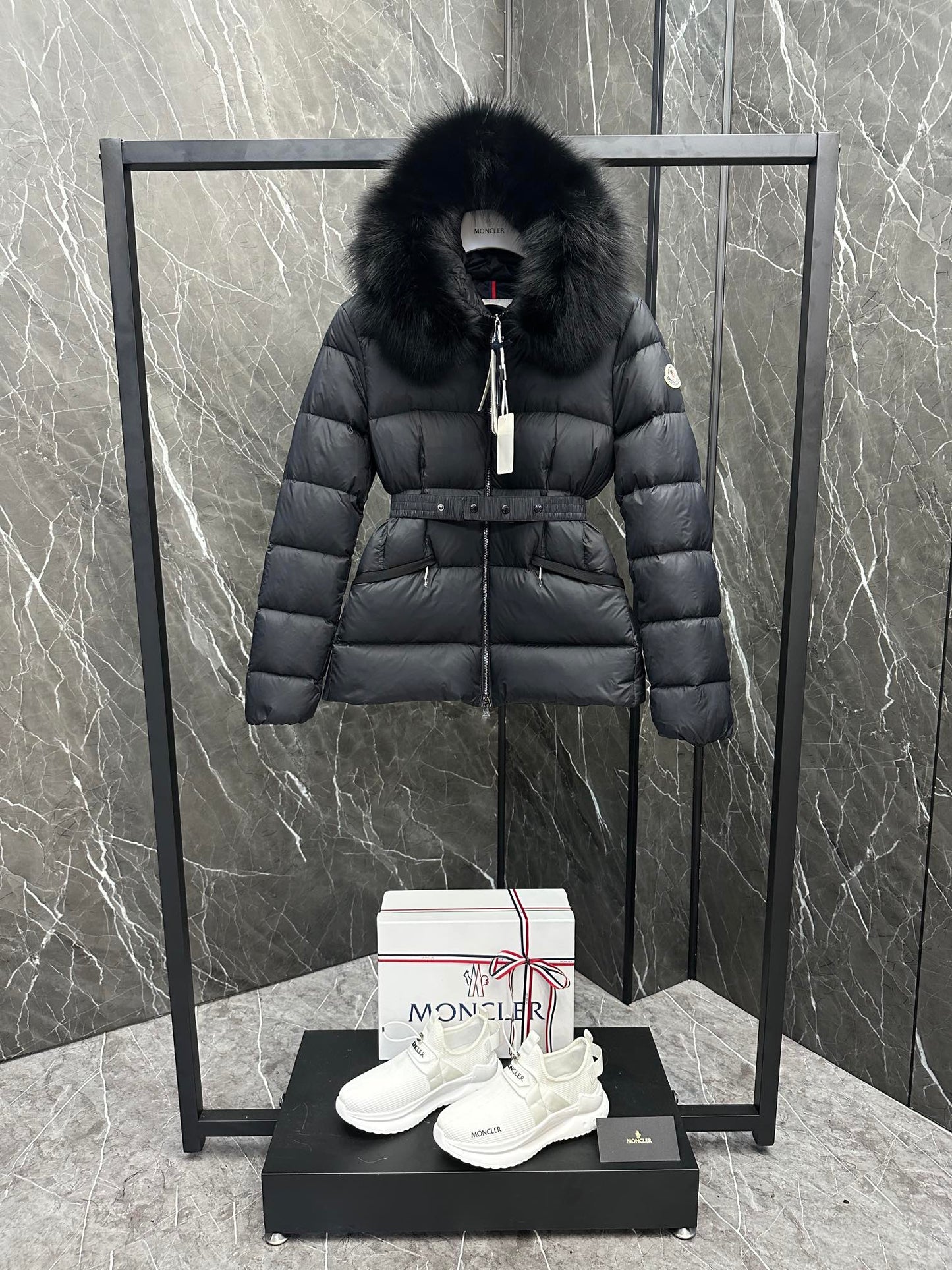 벨라 / MC 짧은 패딩 재킷 재킷