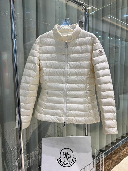 벨라 / MC 쇼트 패딩 재킷 코트