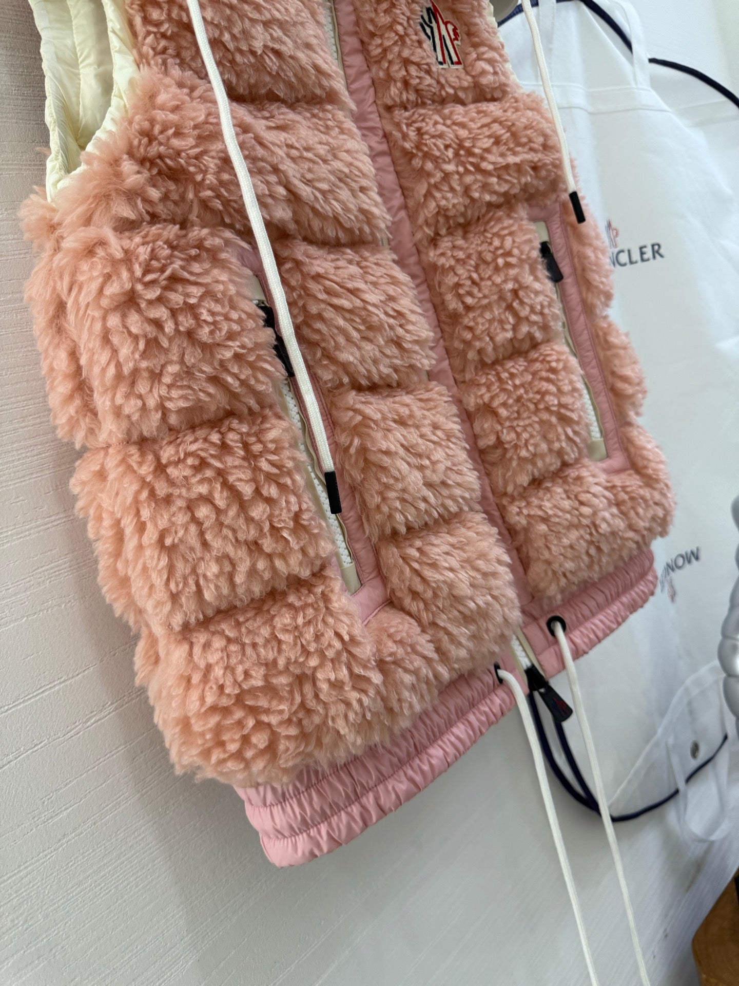 벨라 / MC 패딩 조끼