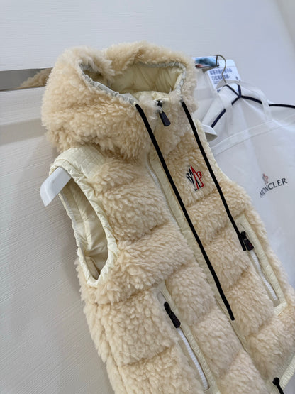 벨라 / MC 패딩 조끼