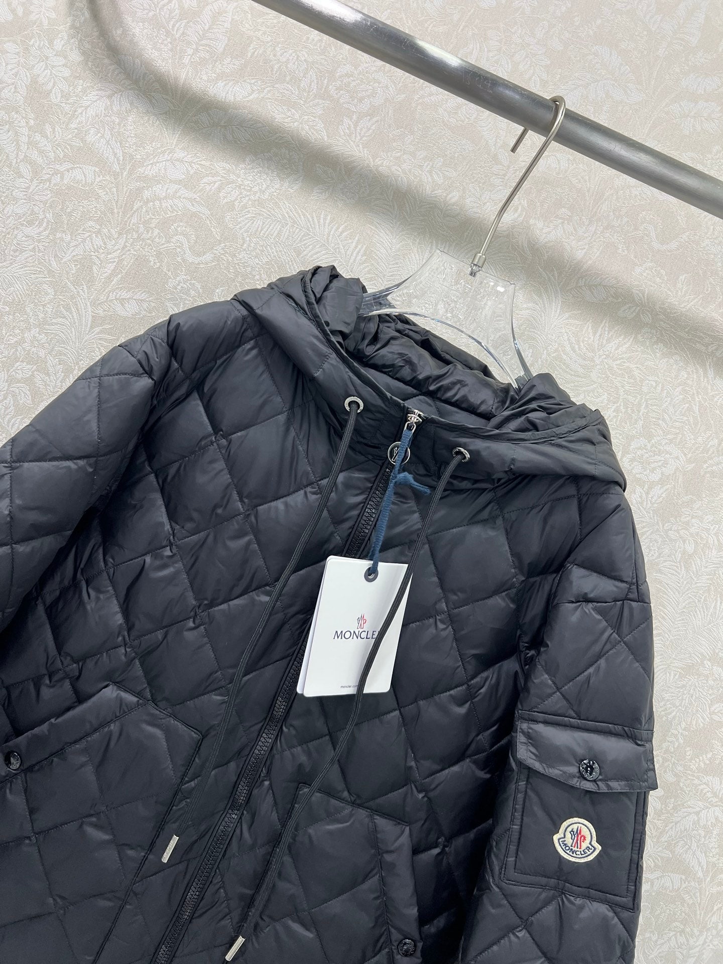 Bella / MC Linger Hood Rope Padding