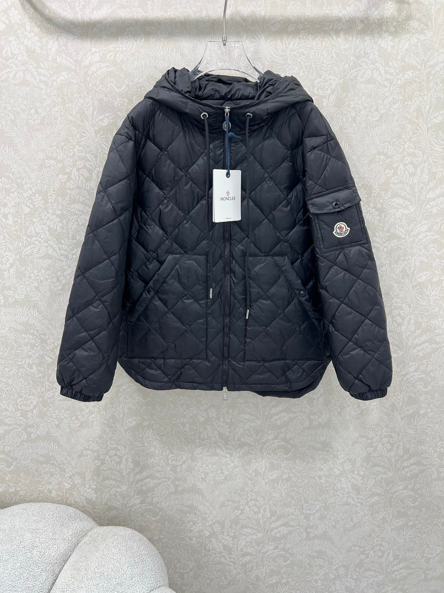 Bella / MC Linger Hood Rope Padding