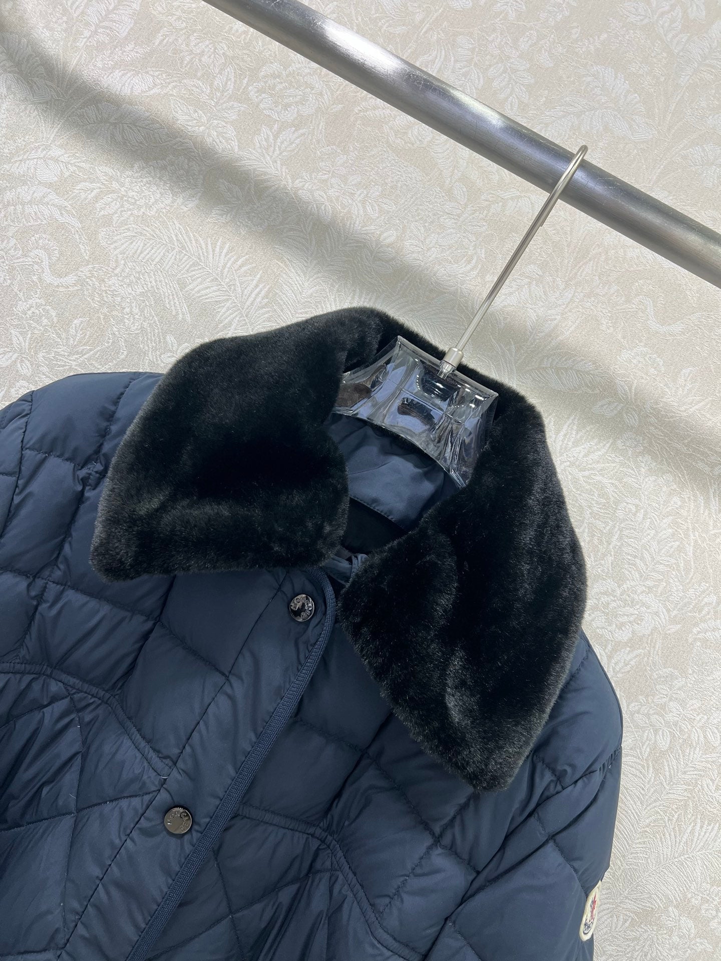 벨라 / MC 모직 벨벳 패딩