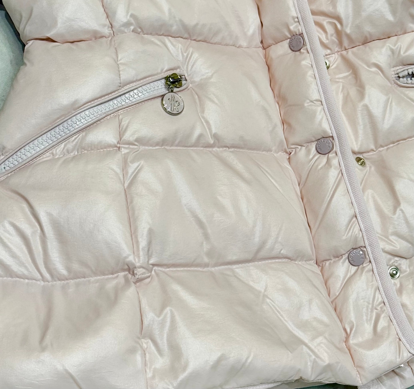 Bella / MC Zipper Long Sleeve Padding
