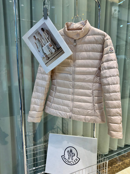 벨라 / MC 울트라 네크라인 패딩