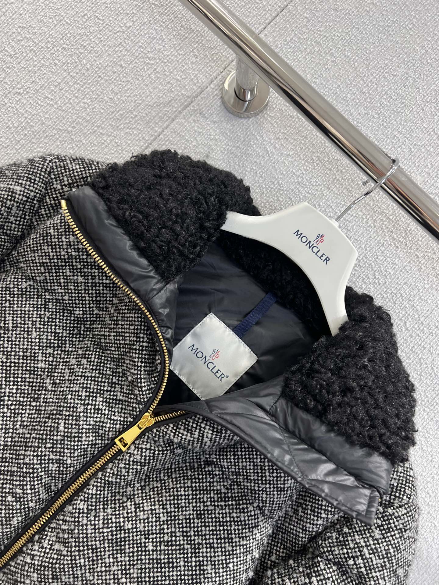 벨라 / MC 쇼트 패딩 코트