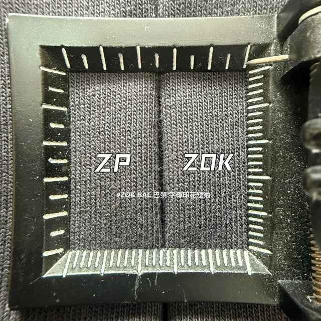 zok 공장 / 발렌시아가 남성 테이프 프린팅 반팔 티셔츠