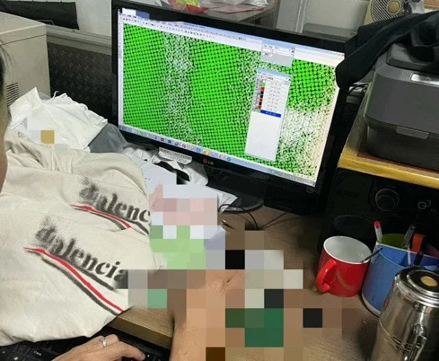 MK / 발렌시아가 라운드넥 반팔