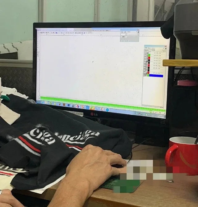 MK / 발렌시아가 라운드넥 반팔