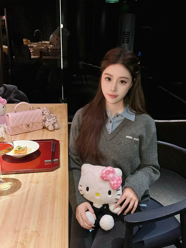 MK  / 미우미우 폴로넥 자수 긴팔