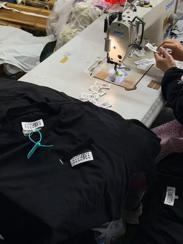 MK / 미우미우 라운드넥 넘버 프린트 반팔티