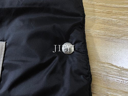 지이 / MC 패딩 조끼