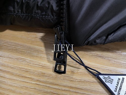 지이 / MC 패딩 자켓