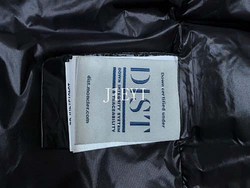 지이 / MC 패딩 자켓