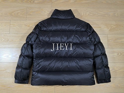 지이 / MC 패딩 자켓