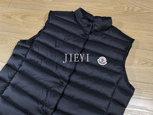 지이 / MC 패딩 조끼
