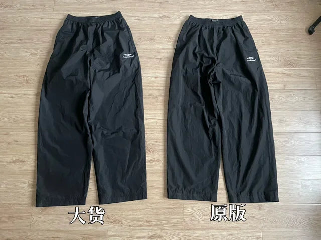 사탄 / 발렌시아가 루즈핏 트레이닝 팬츠