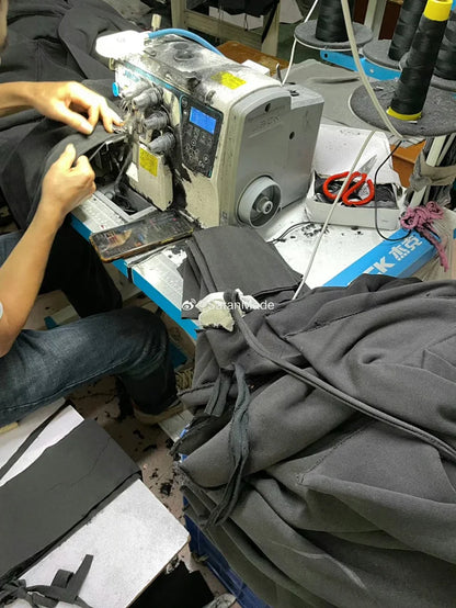 사탄 / 발렌시아가 루즈핏 배기 와이드 조거팬츠