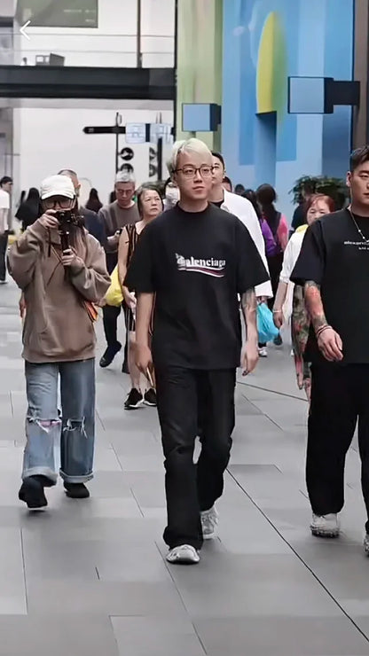 꼬부기 / 발렌시아가 블랙 용해 콜라 프린트 티셔츠