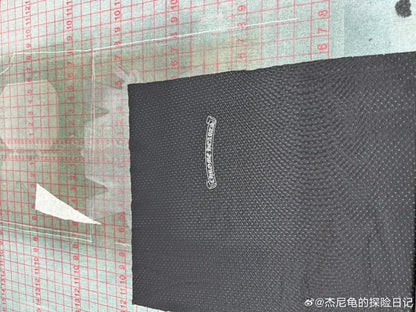 꼬부기 / 발렌시아가 자체 디자인 하키 메쉬 반팔 티셔츠