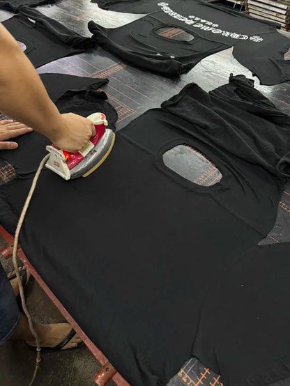 꼬부기 / 발렌시아가 오리지널 산스크리트 숄더오버 프린트 반팔 티셔츠